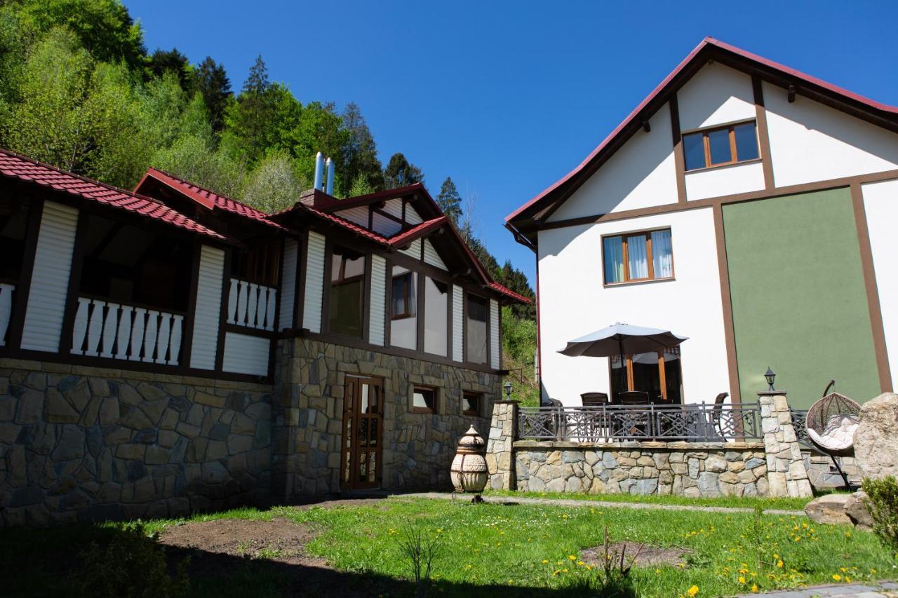 Villa Kamyanka Jaremče Esterno foto