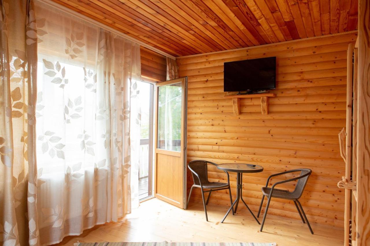 Villa Kamyanka Jaremče Esterno foto
