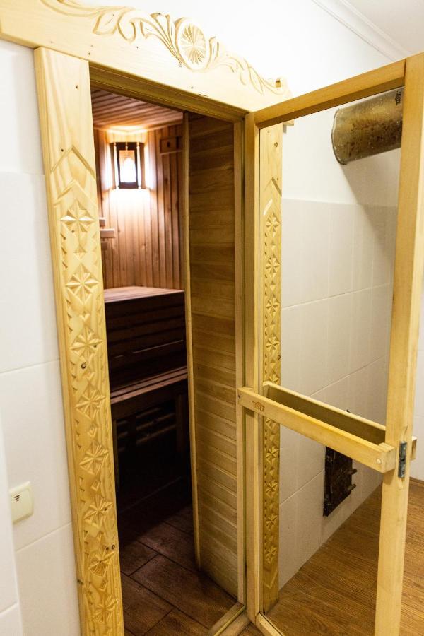 Villa Kamyanka Jaremče Esterno foto